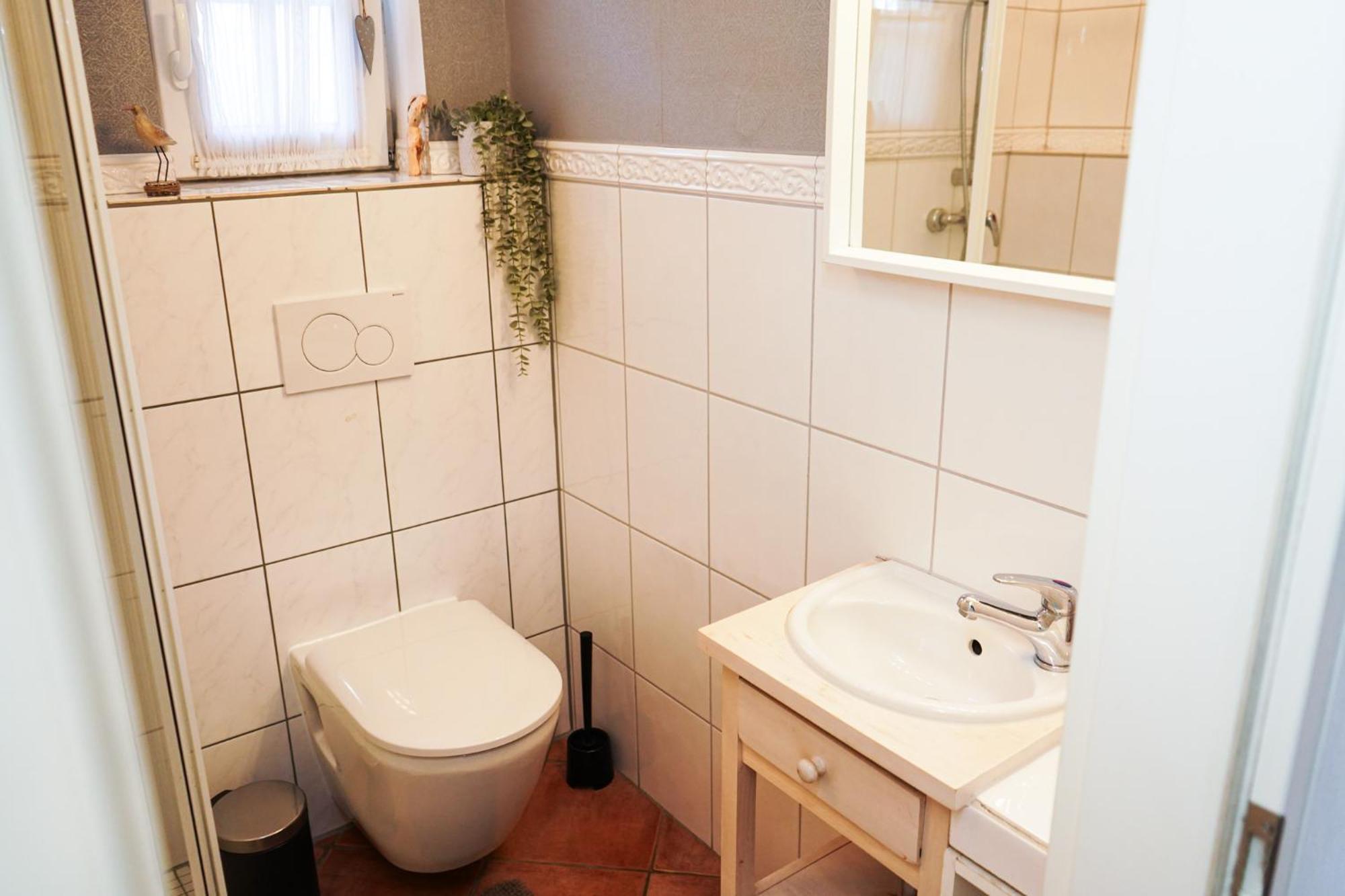Gemuetliches Haus Mit Grossem Traumhaften Garten BRE Eksteriør bilde